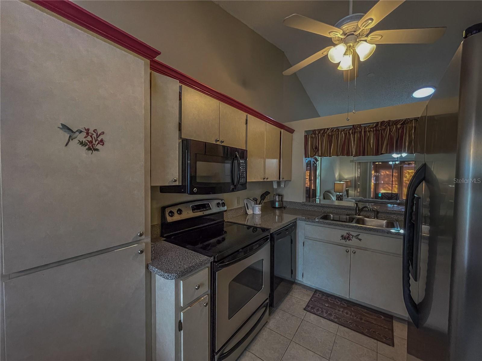 Image 13 of 32 For 1421 Longboat Point