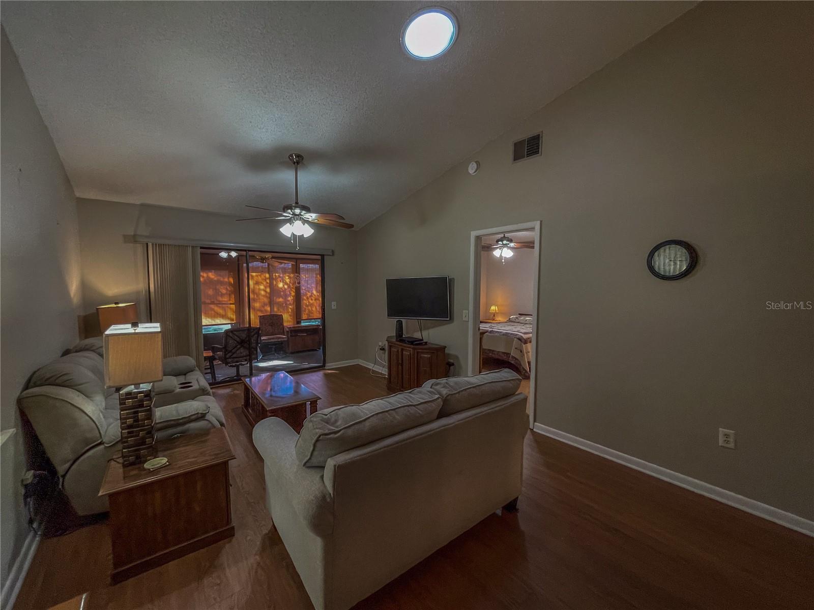 Image 17 of 32 For 1421 Longboat Point