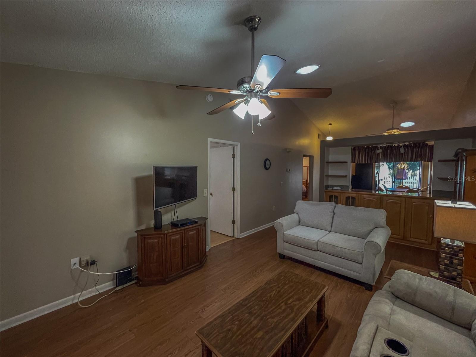 Image 18 of 32 For 1421 Longboat Point