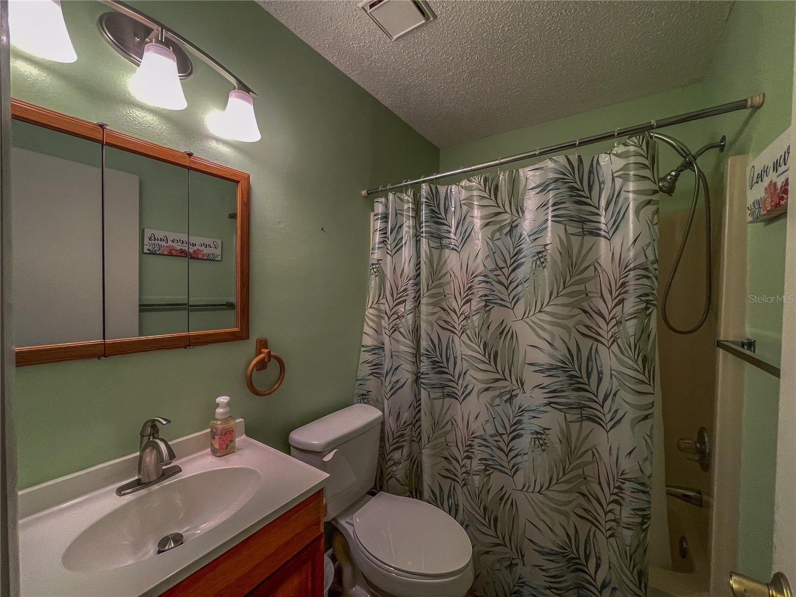 Image 21 of 32 For 1421 Longboat Point