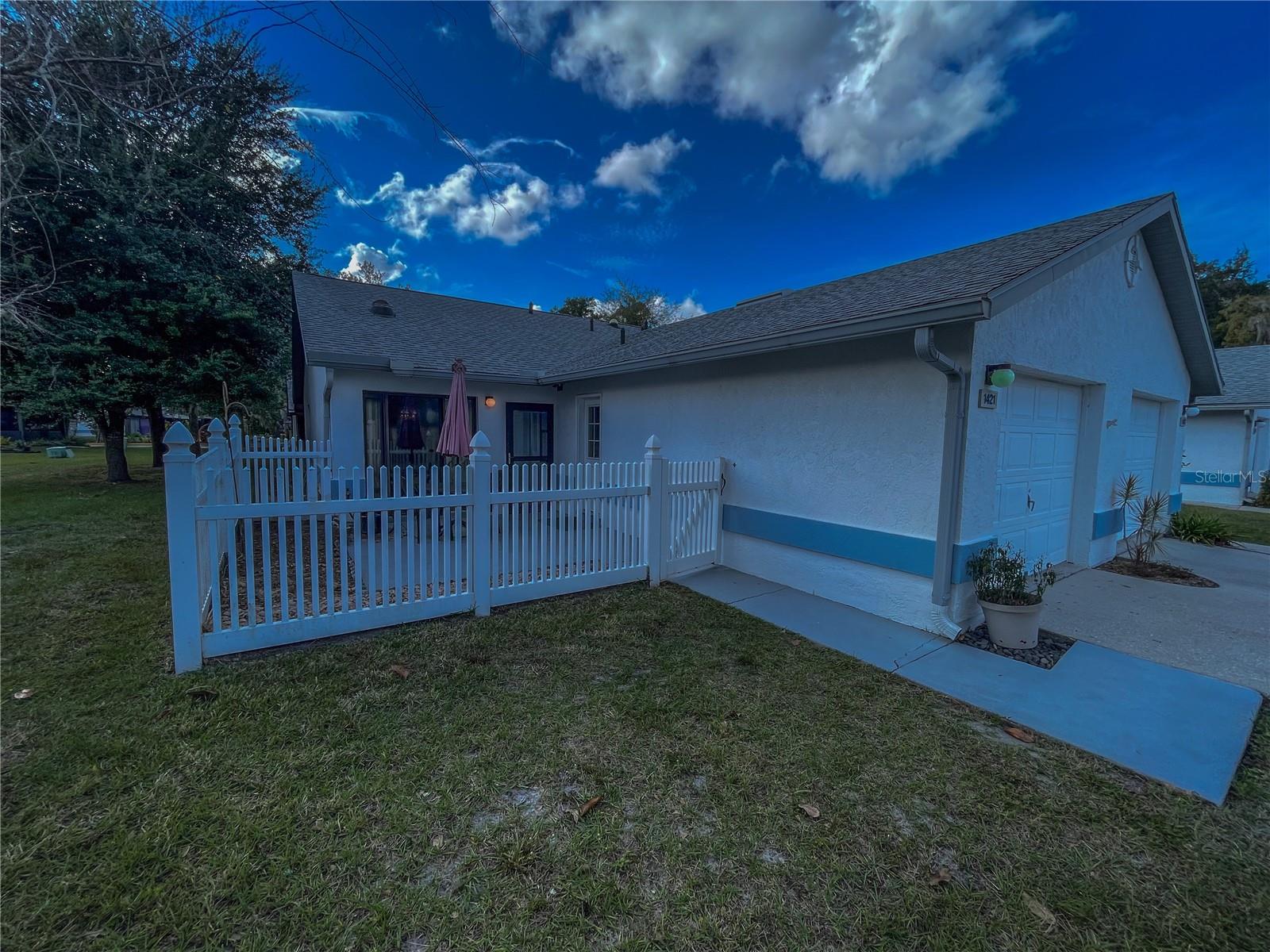 Image 6 of 32 For 1421 Longboat Point