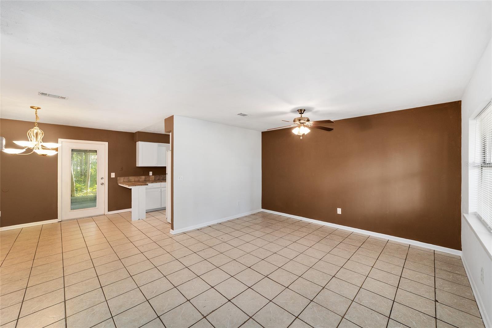 Image 13 of 45 For 405 257th Terrace