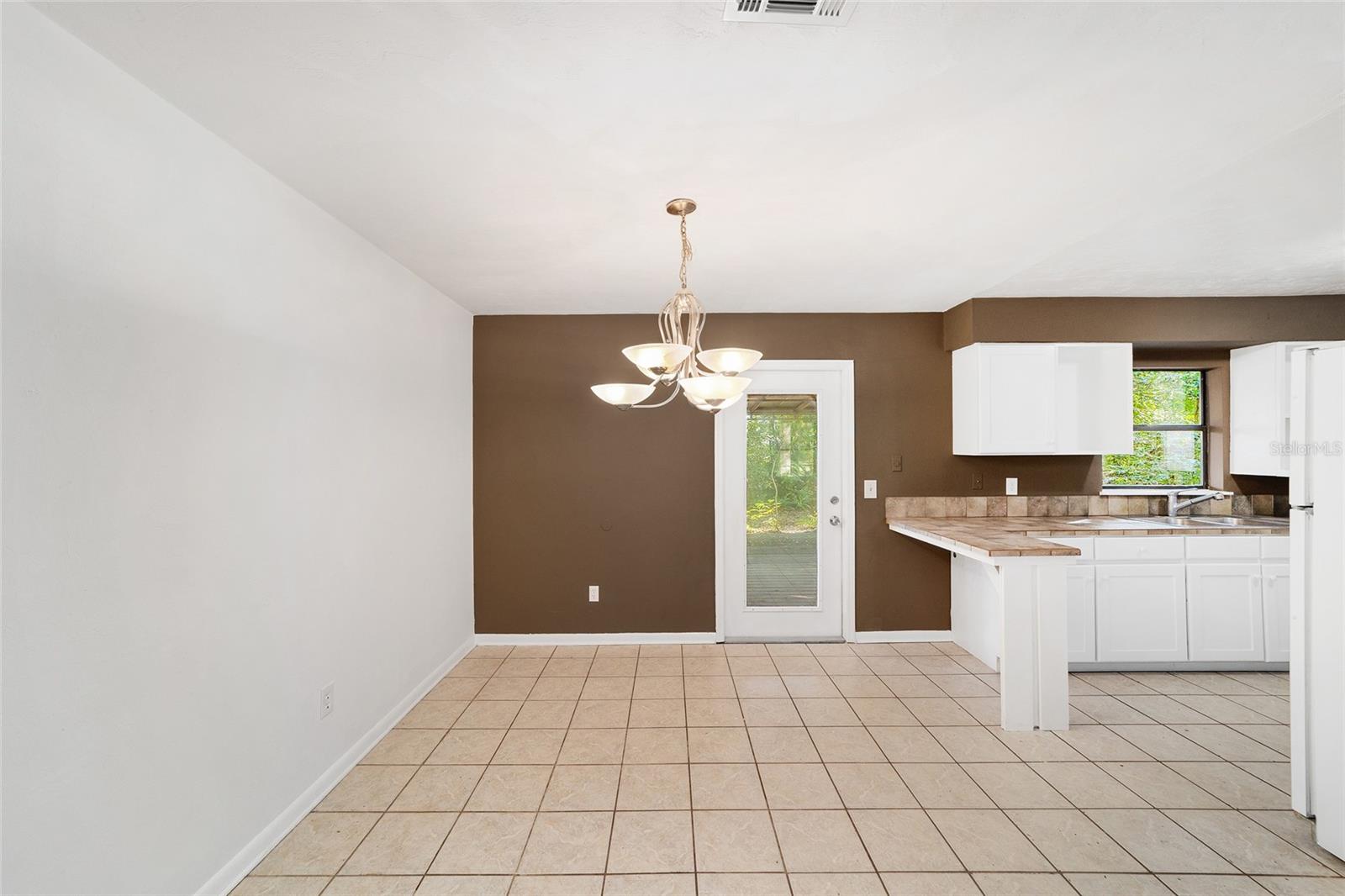 Image 18 of 45 For 405 257th Terrace