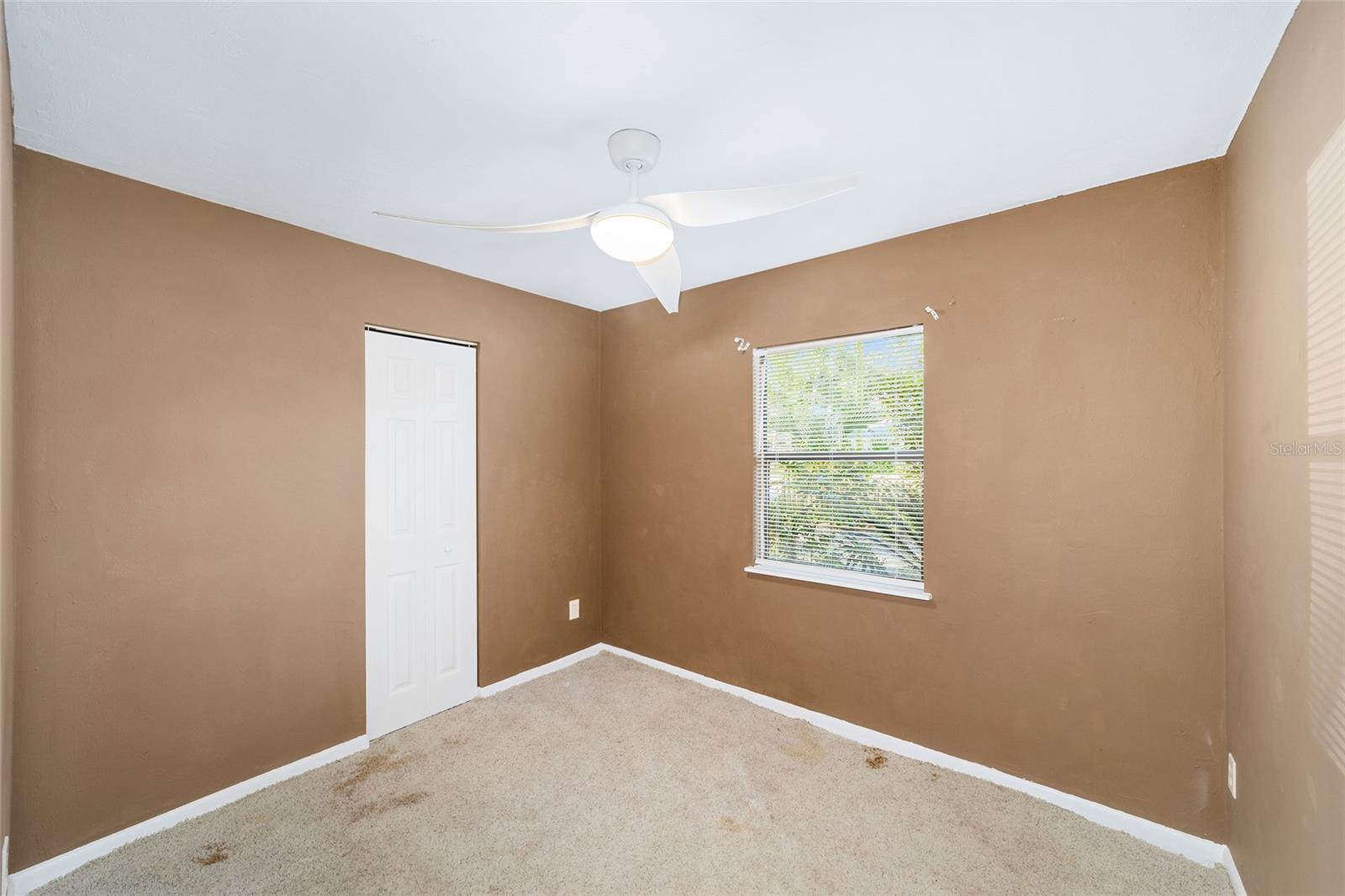 Image 27 of 45 For 405 257th Terrace