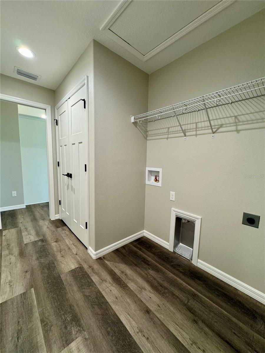 Image 14 of 21 For 13587 103rd Street