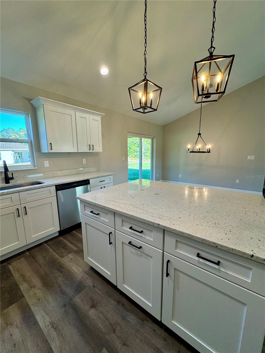 Image 5 of 21 For 13587 103rd Street