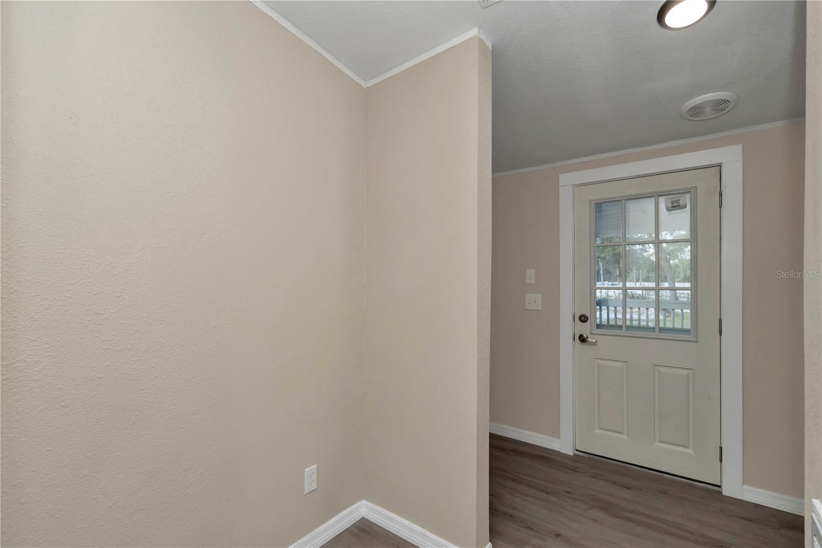 Image 31 of 59 For 8421 156th Place