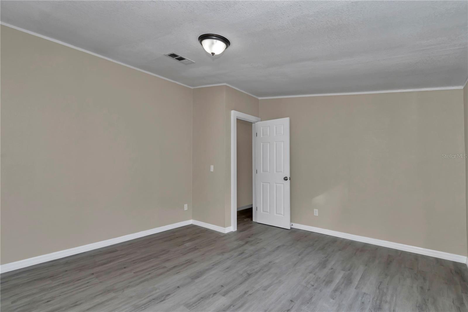 Image 38 of 59 For 8421 156th Place