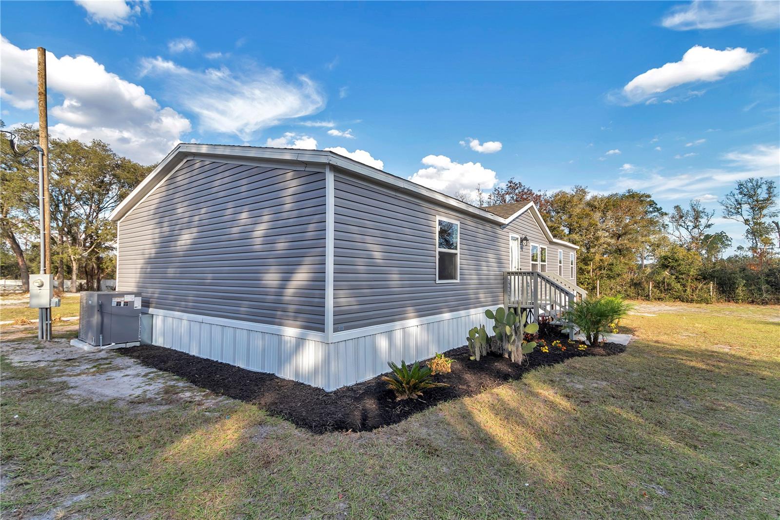 Image 7 of 59 For 8421 156th Place