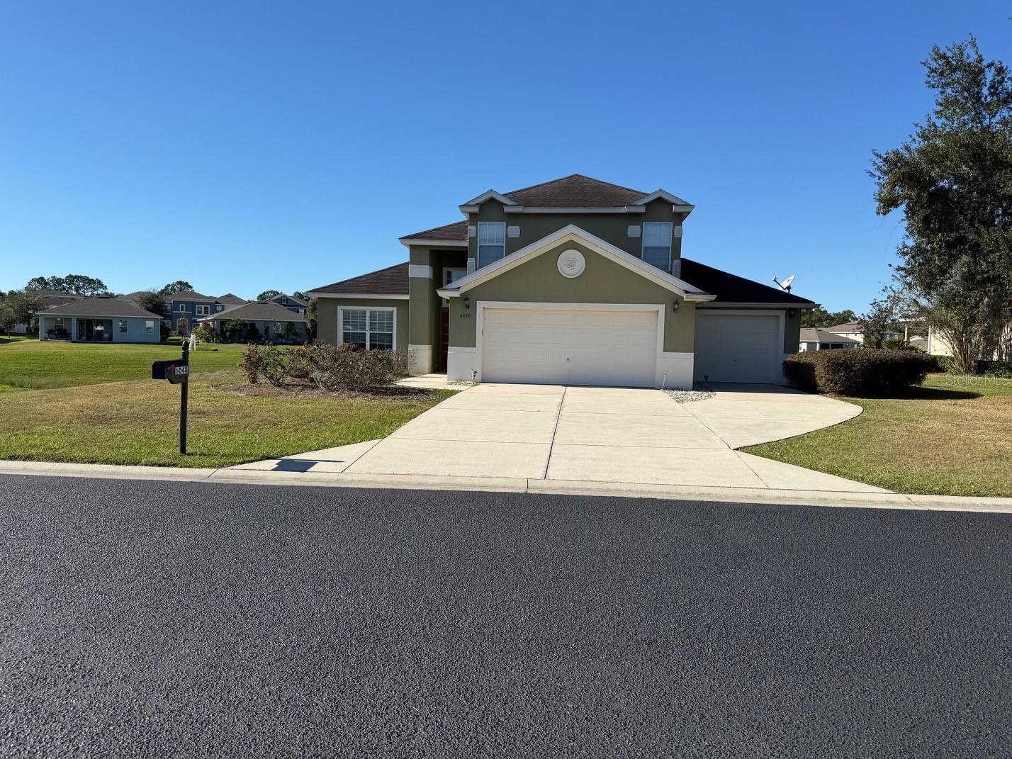 Image 2 of 17 For 6048 49th Avenue