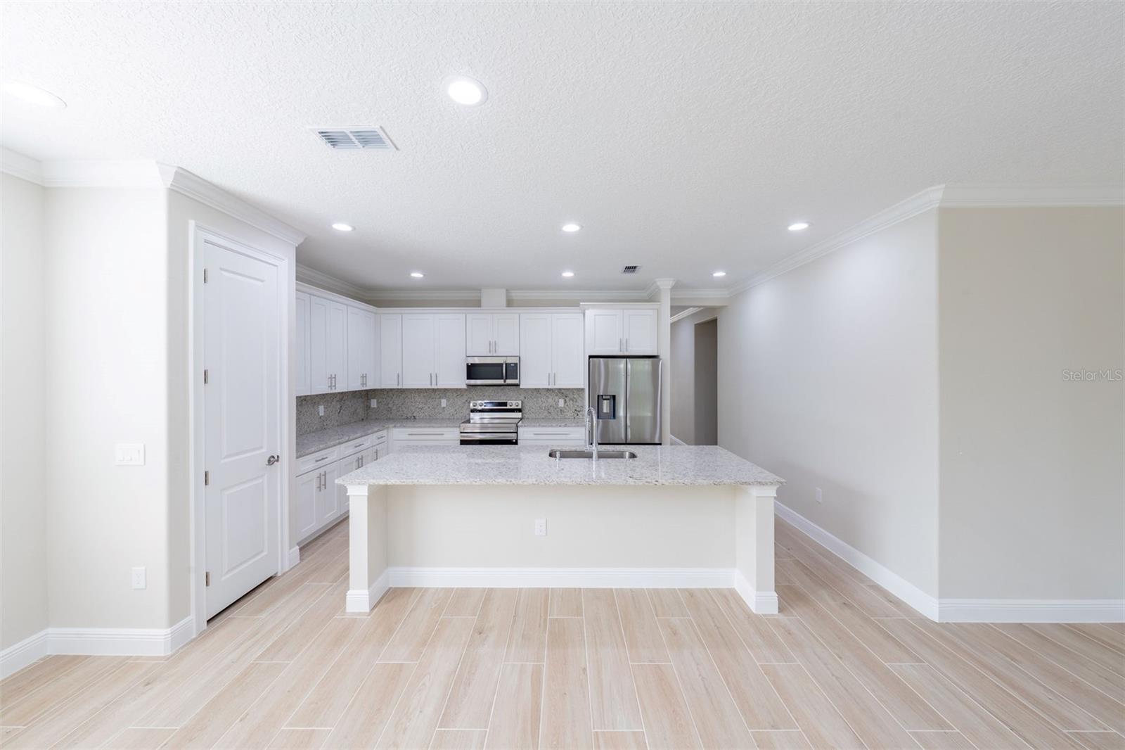 Image 21 of 46 For 15056 94th Terrace