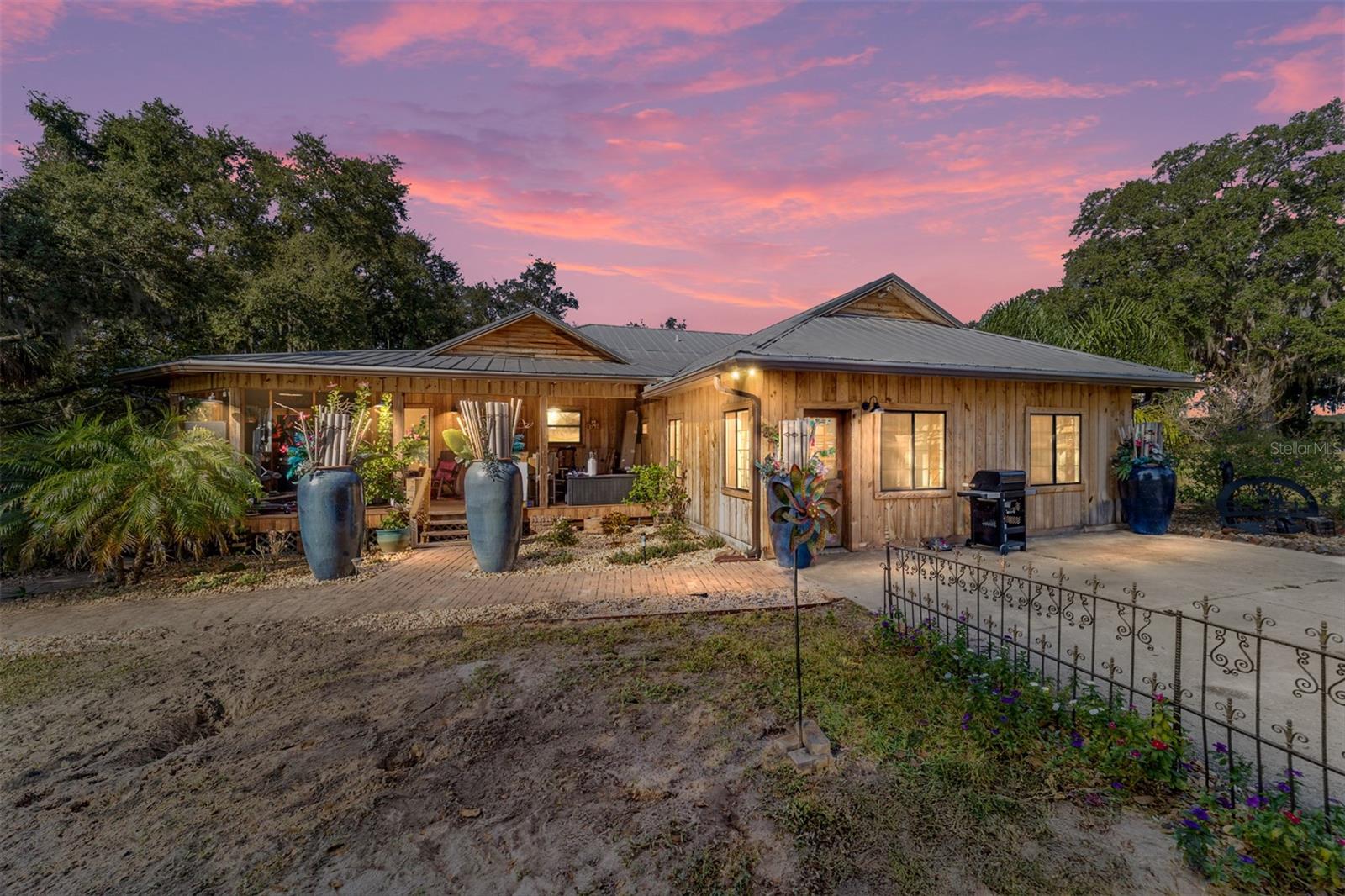 Image 25 of 74 For 36203 Micro Racetrack Road