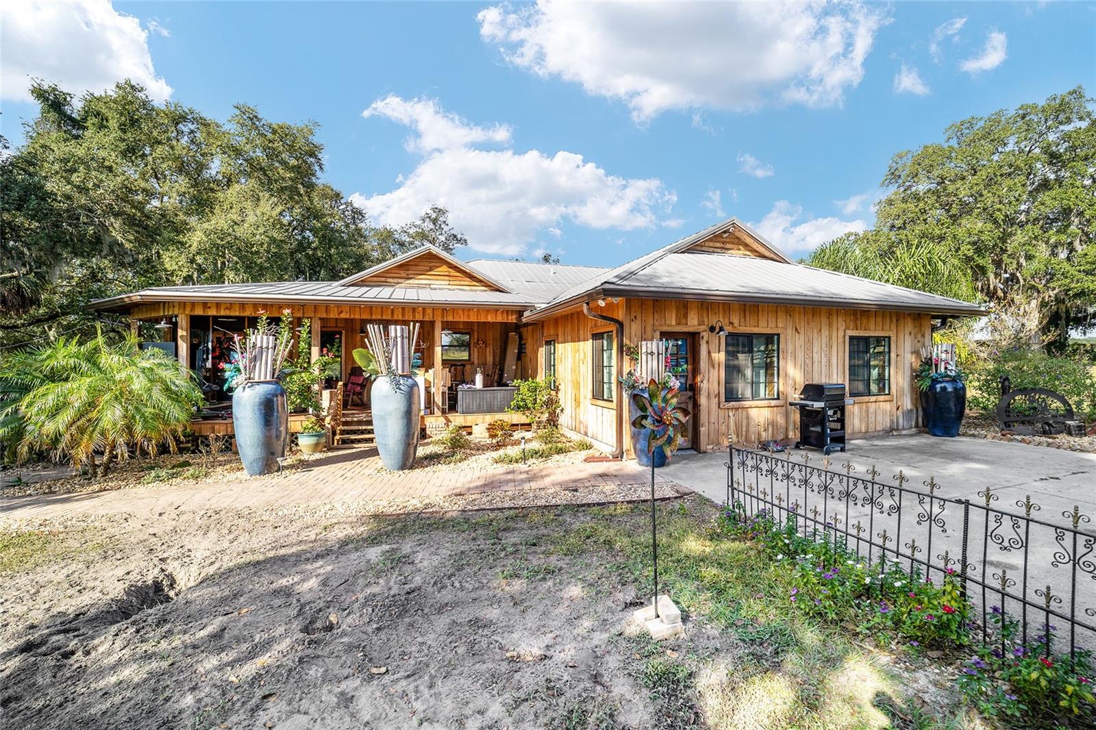 Image 26 of 74 For 36203 Micro Racetrack Road