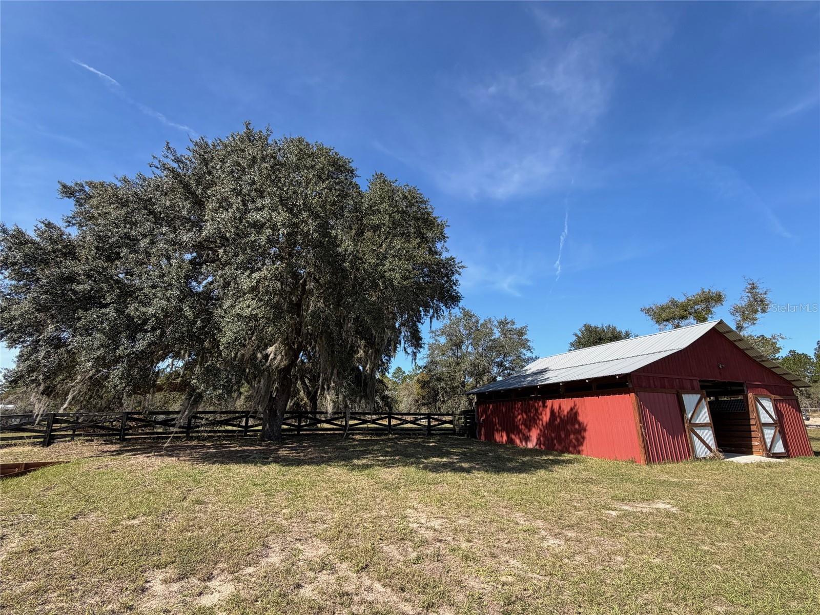 Image 32 of 46 For 6550 143rd Court