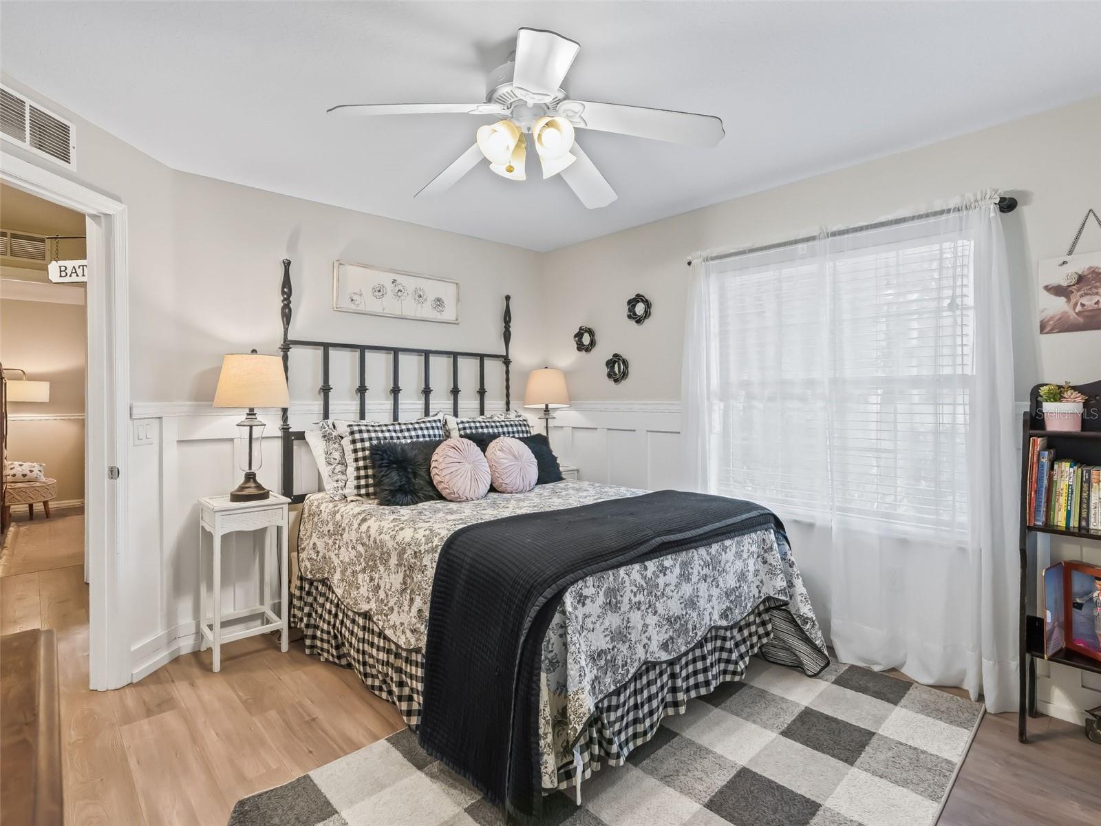 Image 14 of 31 For 601 36th Lane