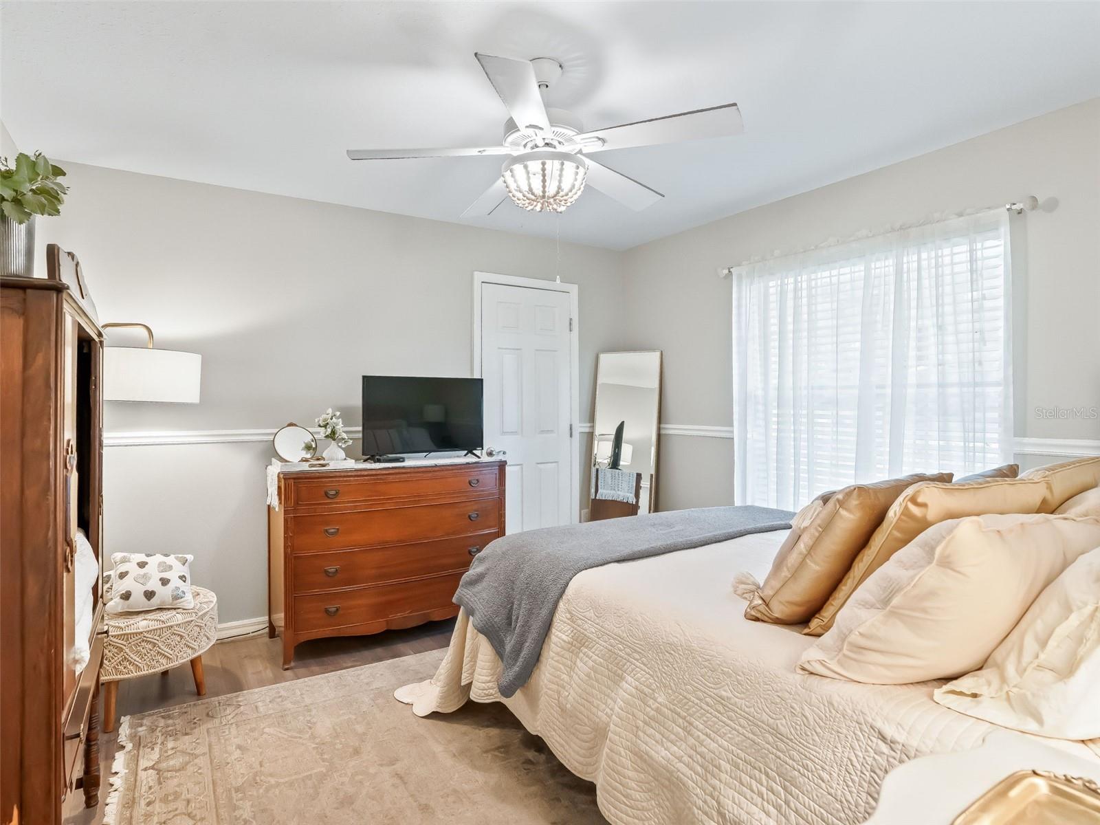 Image 16 of 31 For 601 36th Lane