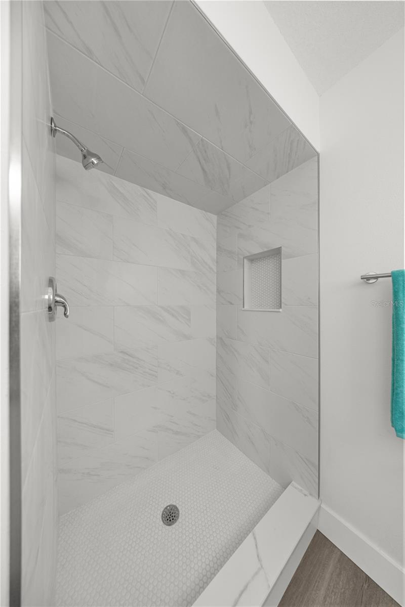 Image 15 of 28 For 11264 77th Court