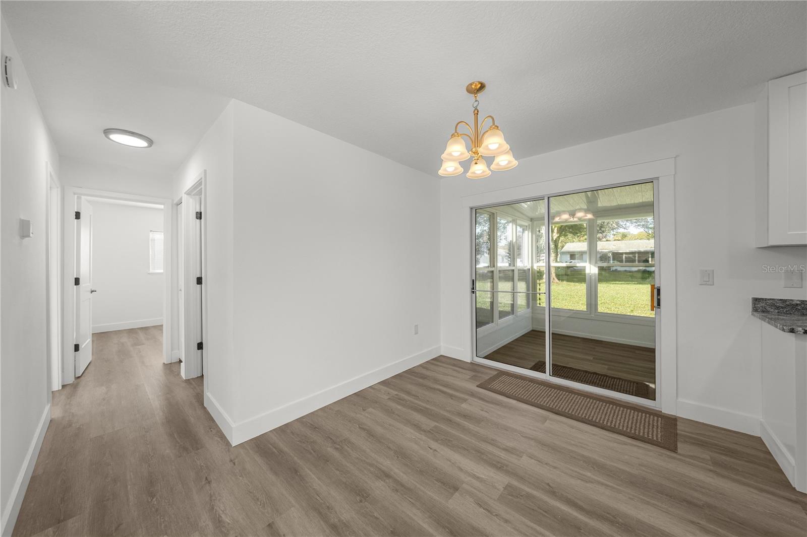 Image 6 of 28 For 11264 77th Court