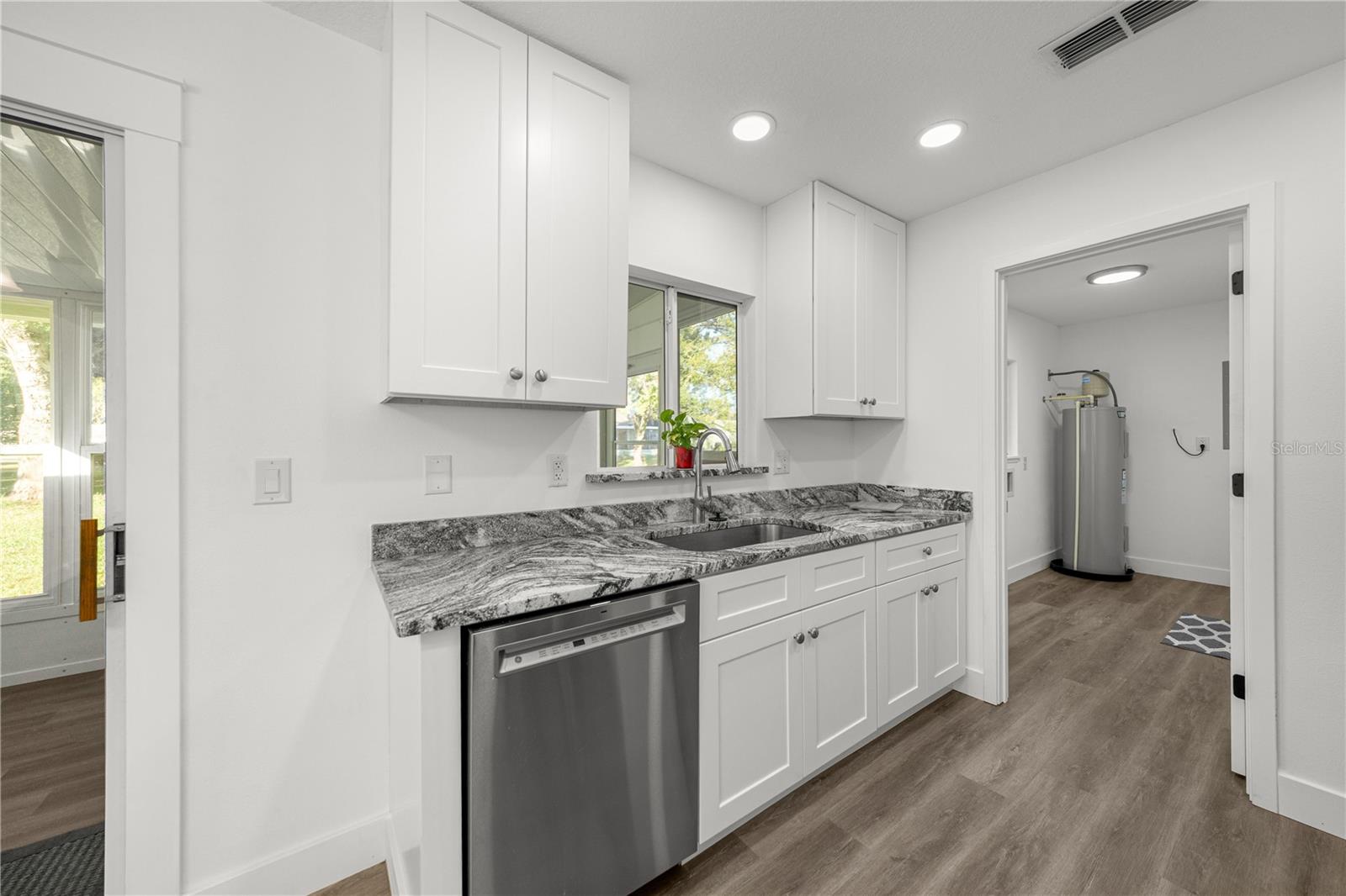 Image 9 of 28 For 11264 77th Court