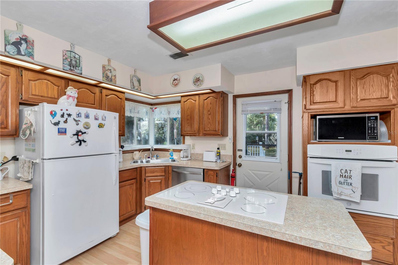 Image 20 of 55 For 18012 68 Loop