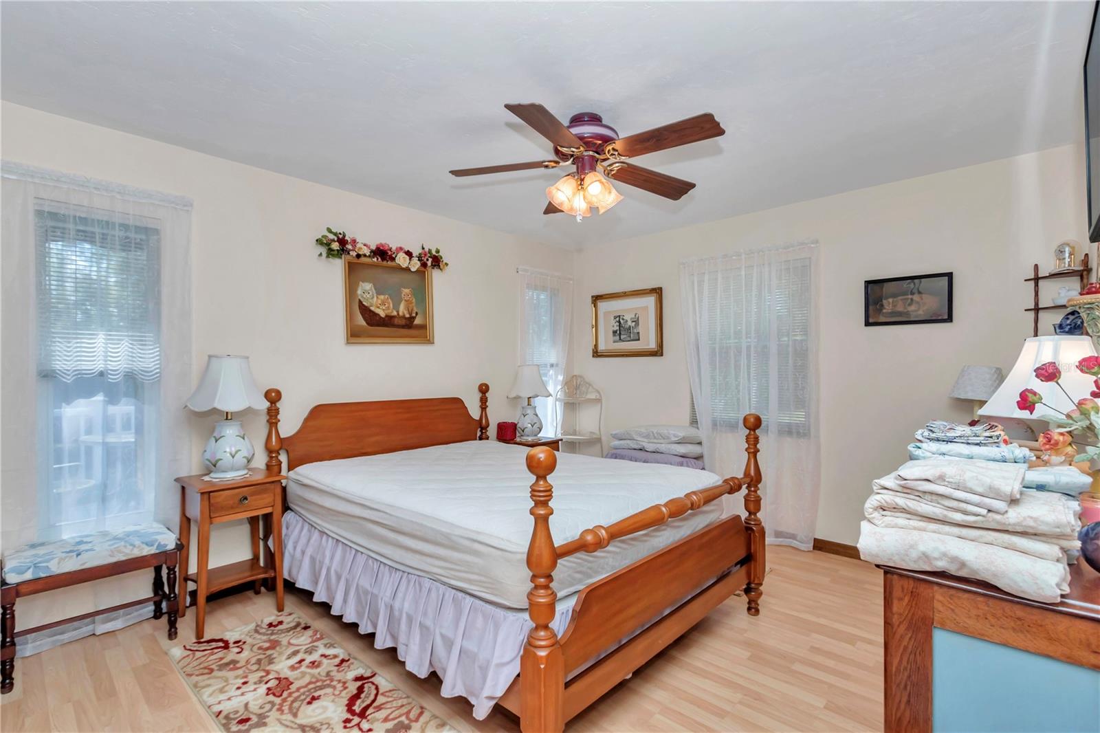 Image 30 of 55 For 18012 68 Loop