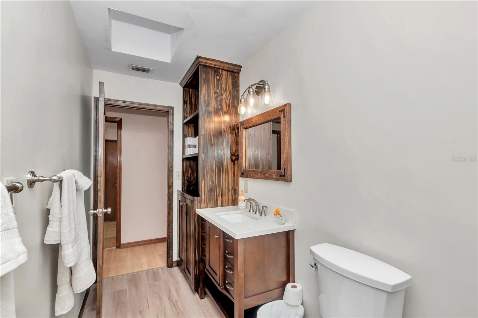 Image 33 of 55 For 18012 68 Loop