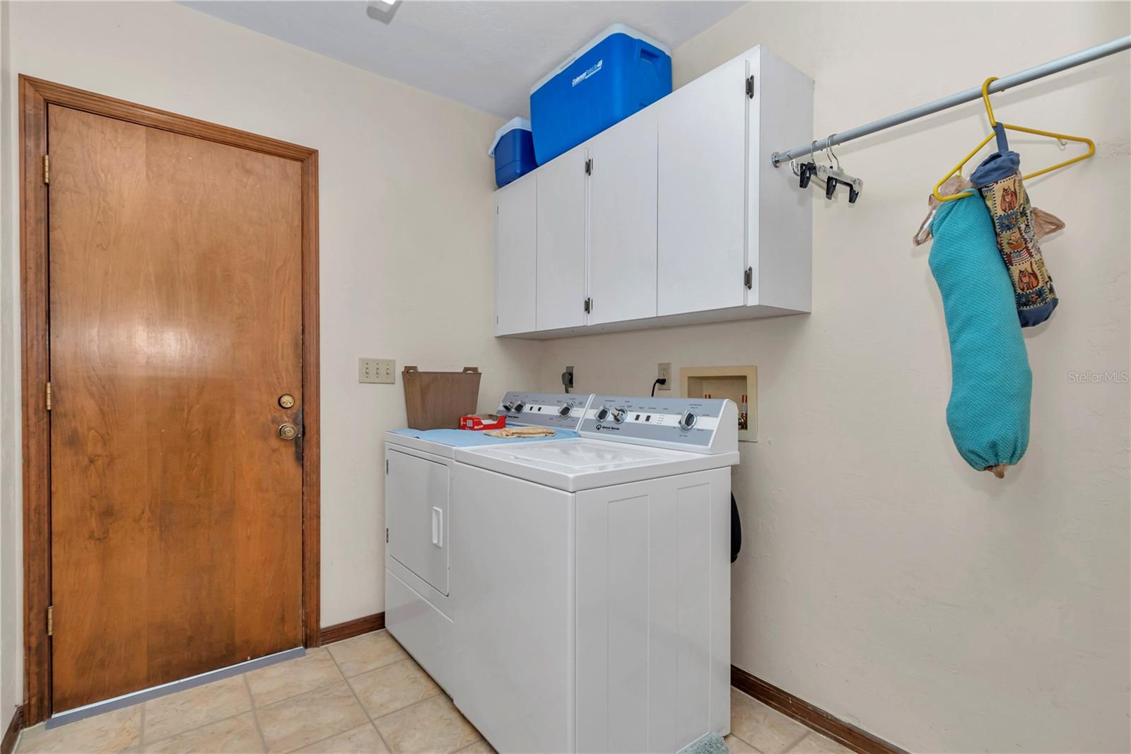 Image 36 of 55 For 18012 68 Loop