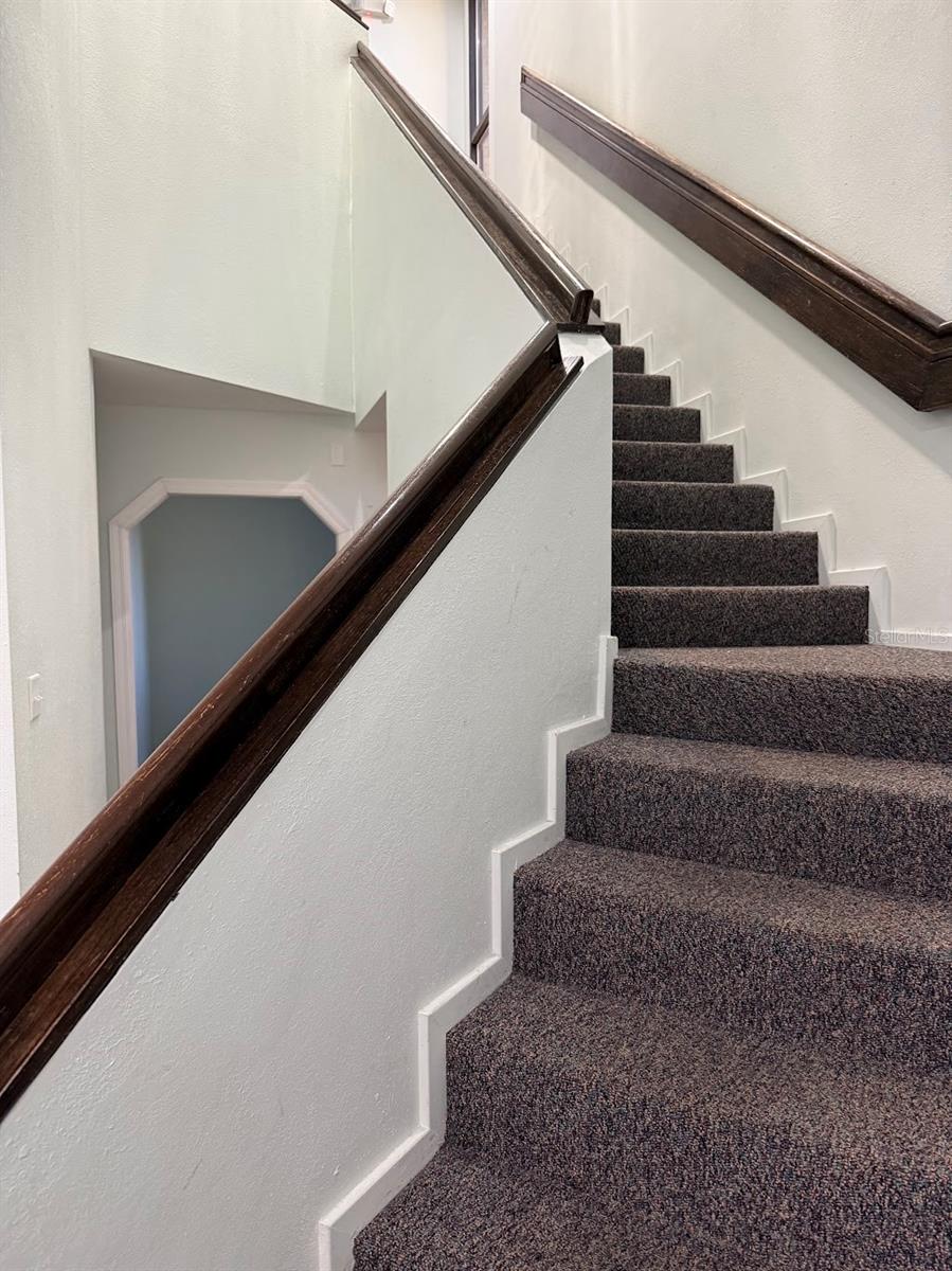 Image 5 of 21 For 202 8th Avenue