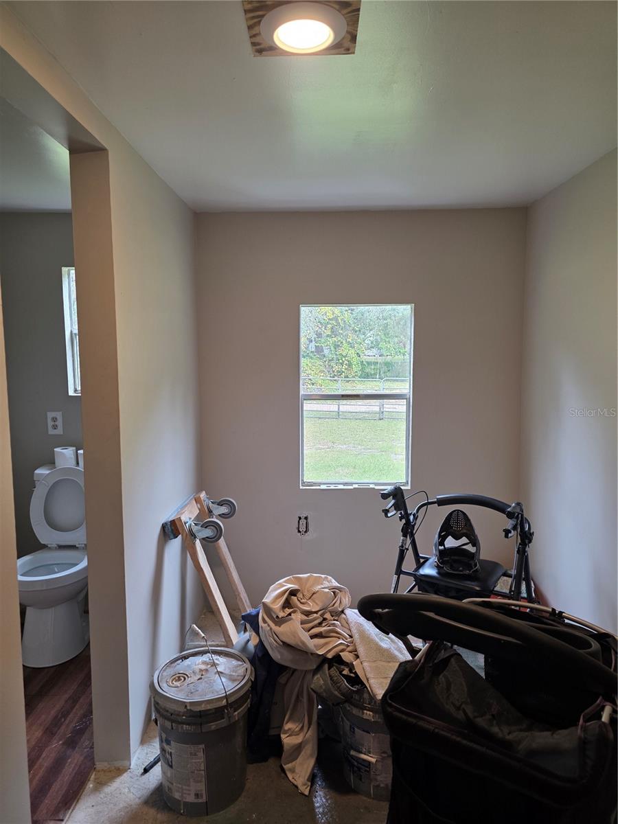 Image 13 of 46 For 17360 37th Lane