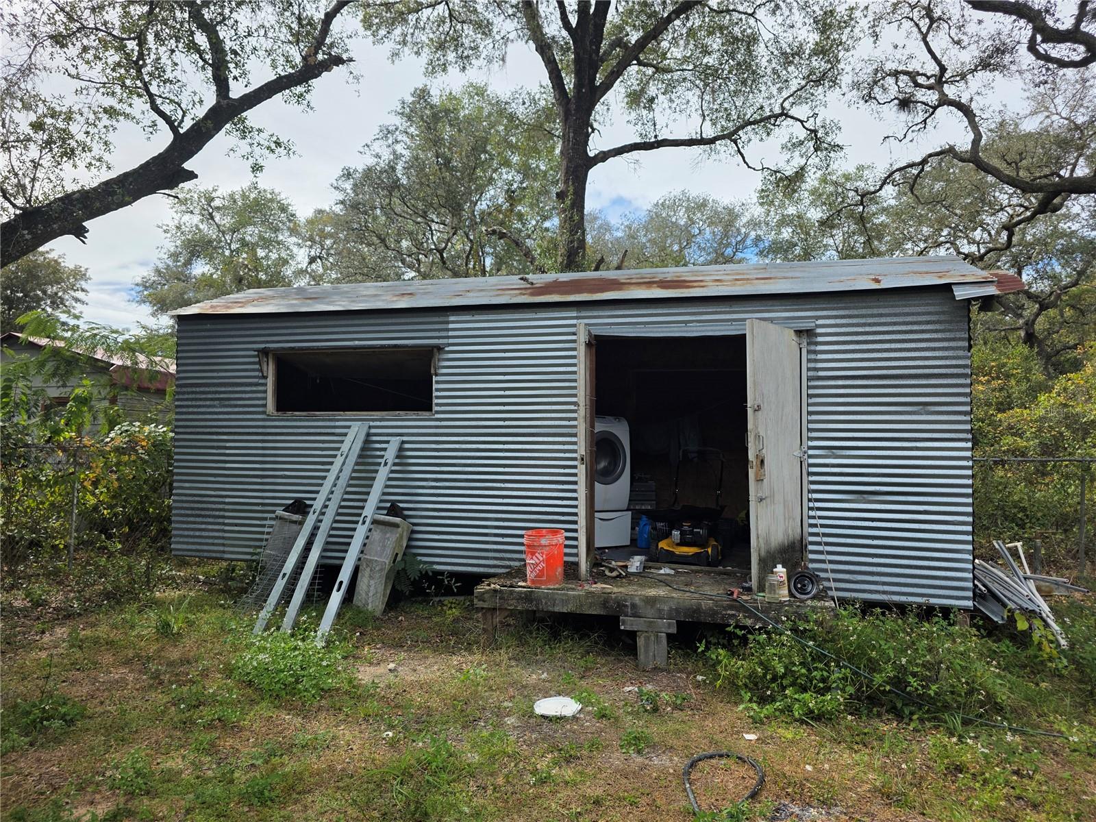 Image 25 of 46 For 17360 37th Lane