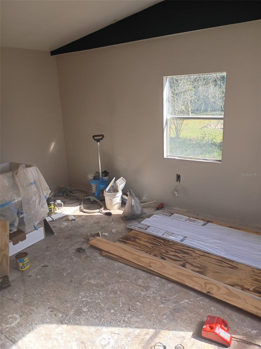 Image 31 of 46 For 17360 37th Lane