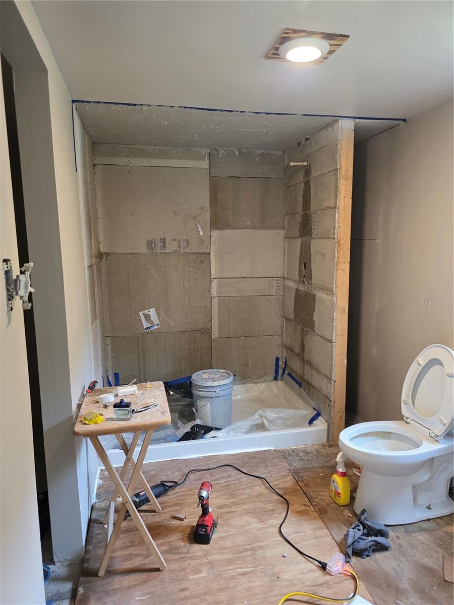 Image 7 of 46 For 17360 37th Lane