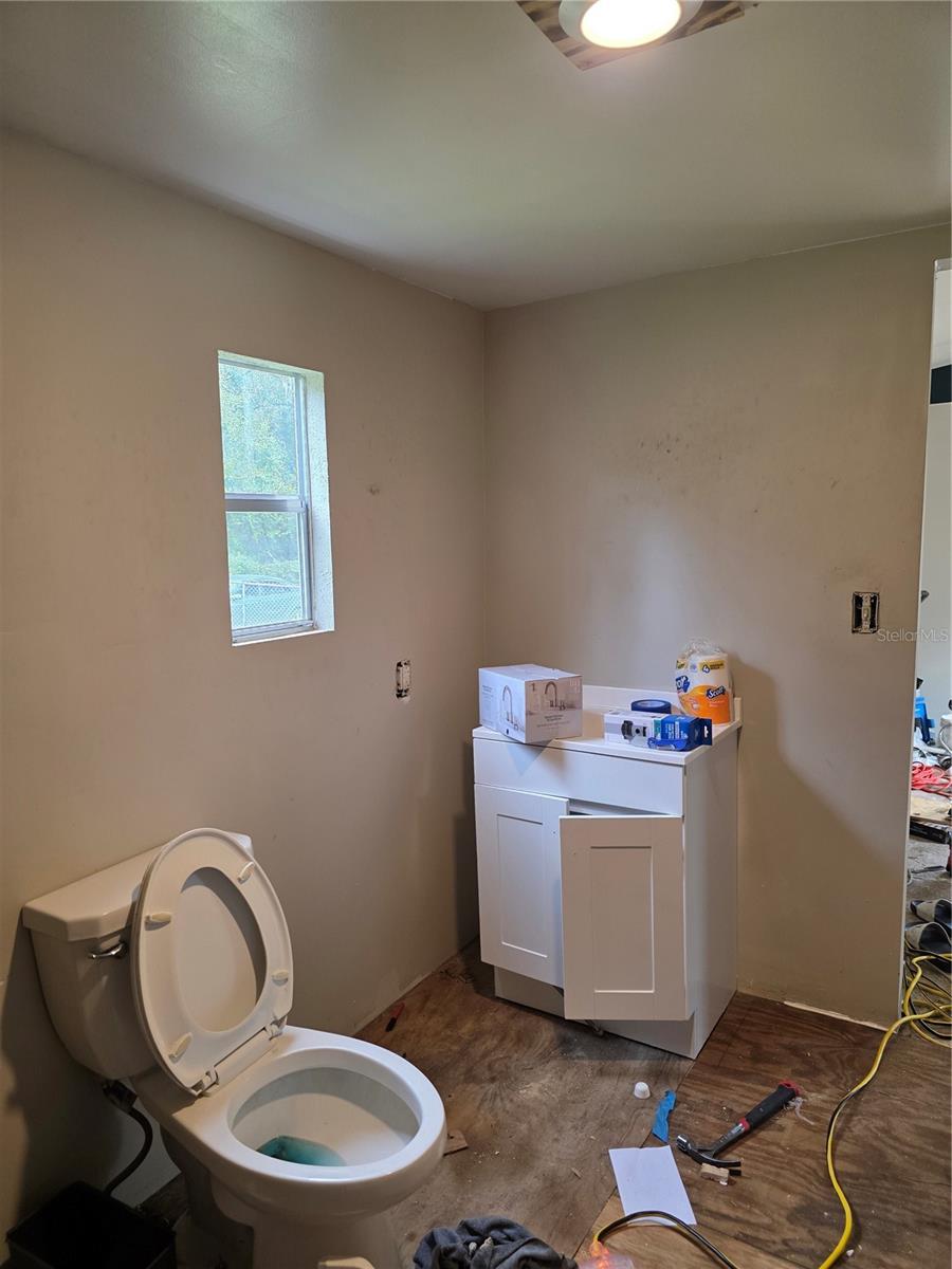 Image 8 of 46 For 17360 37th Lane