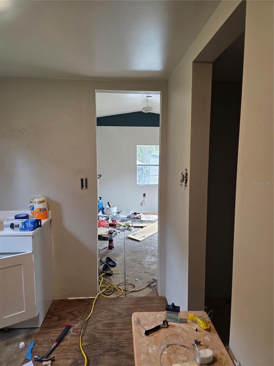 Image 9 of 46 For 17360 37th Lane