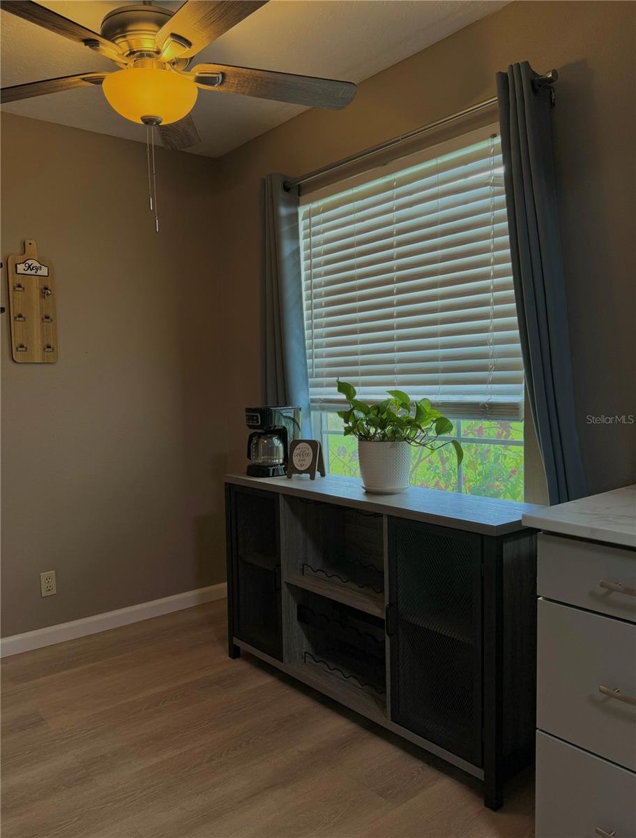 Image 13 of 38 For 4513 30th Place