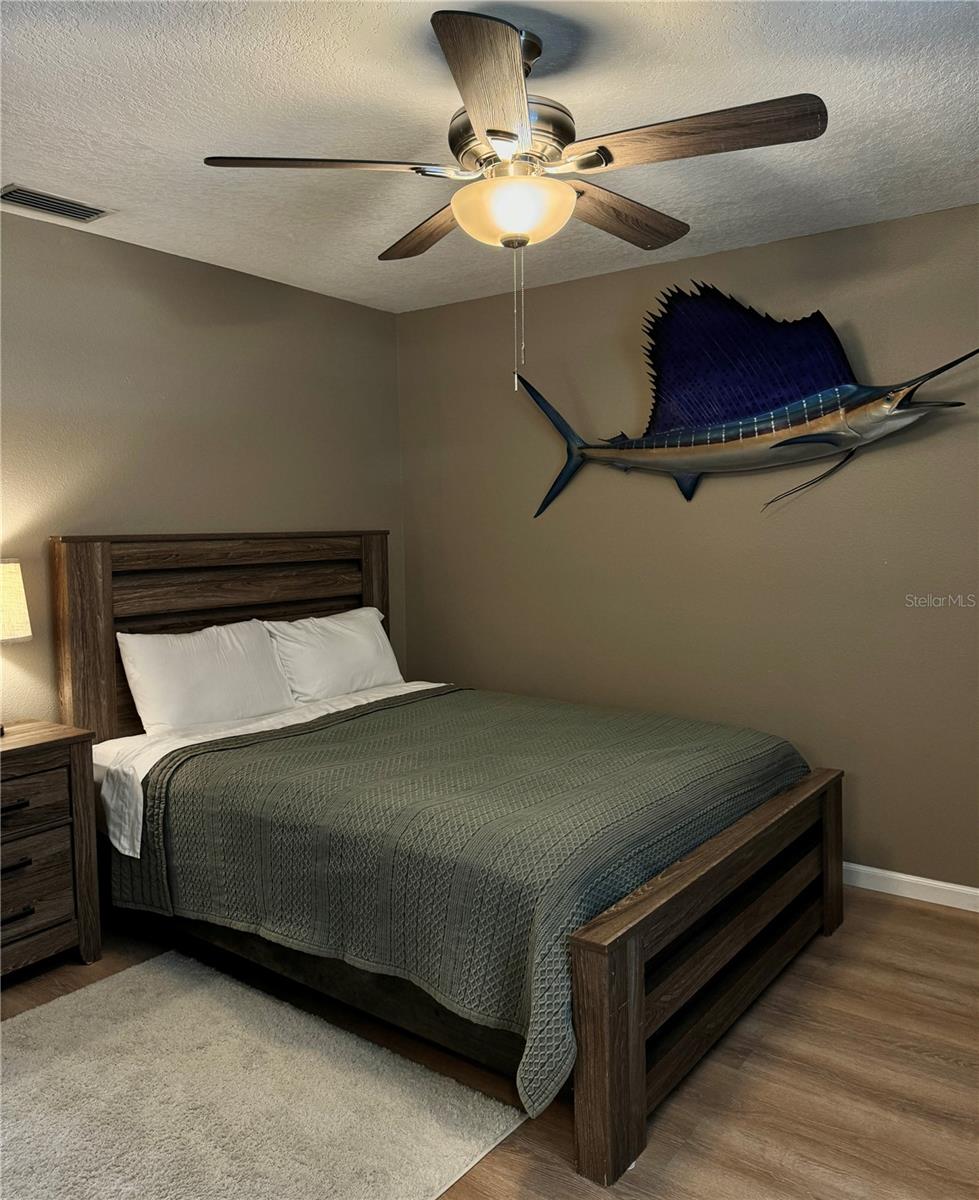 Image 14 of 38 For 4513 30th Place