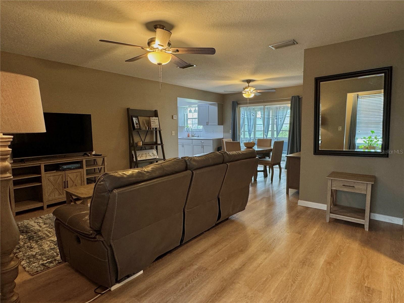 Image 2 of 38 For 4513 30th Place