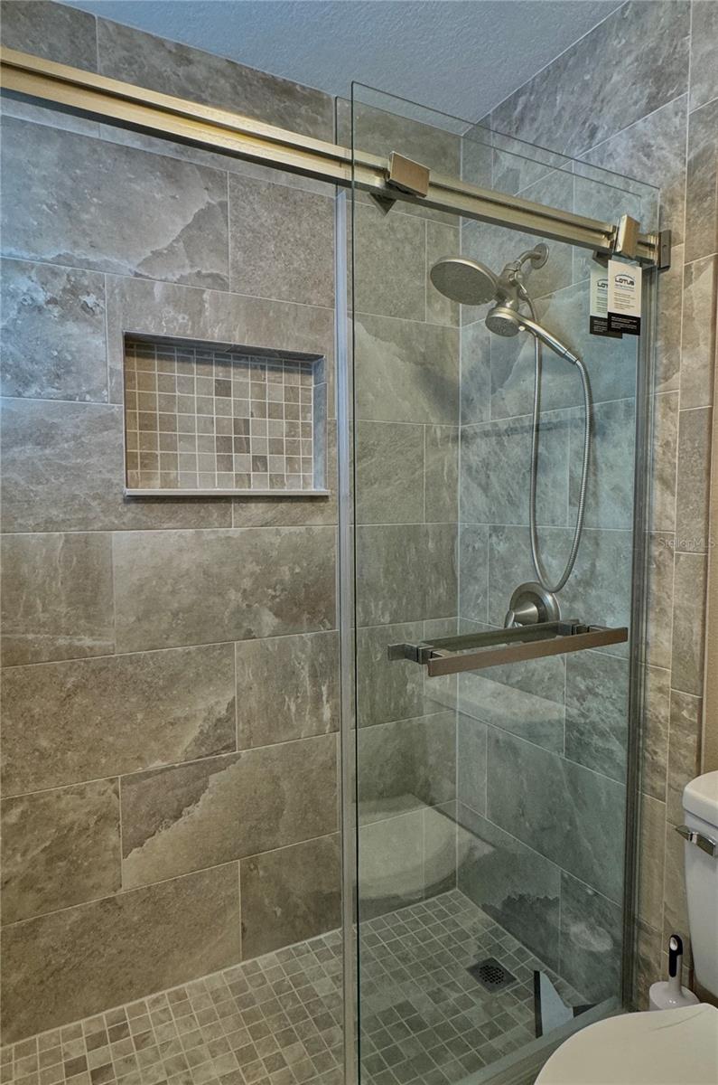 Image 20 of 38 For 4513 30th Place