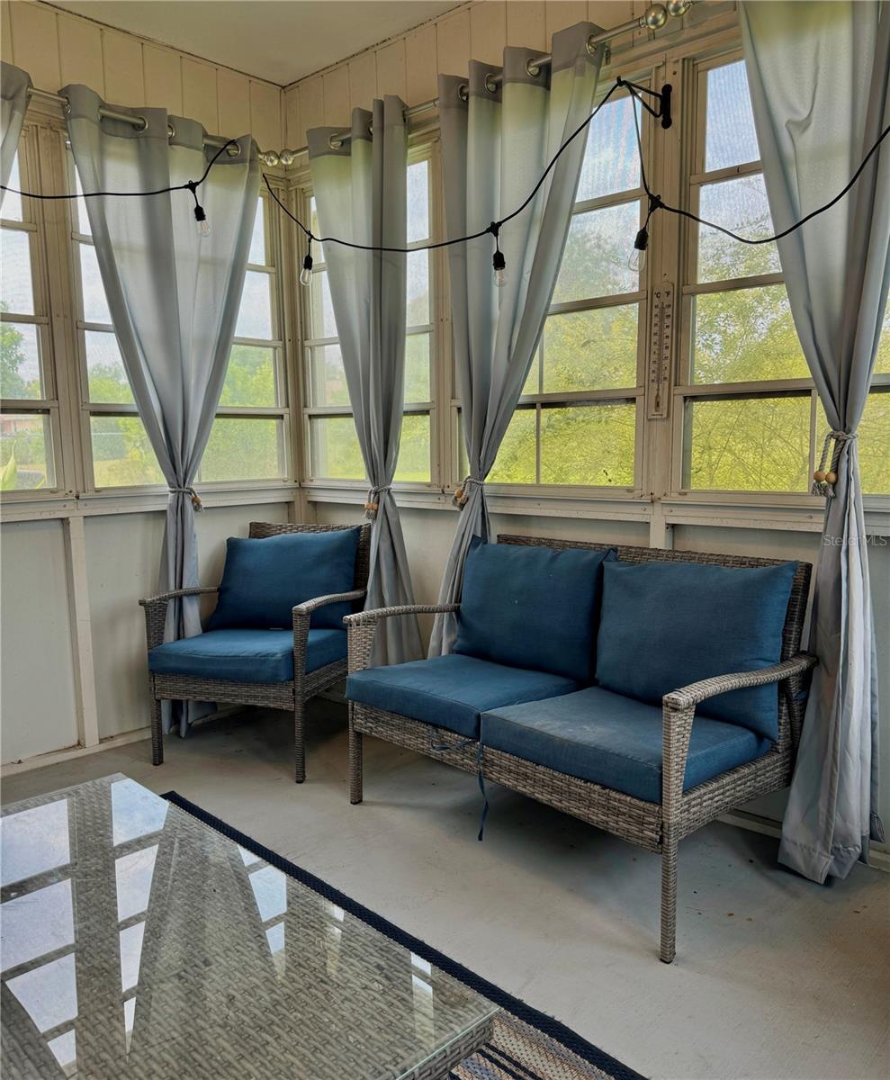 Image 34 of 38 For 4513 30th Place