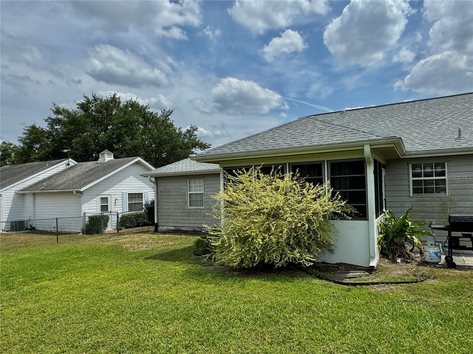 Image 36 of 38 For 4513 30th Place