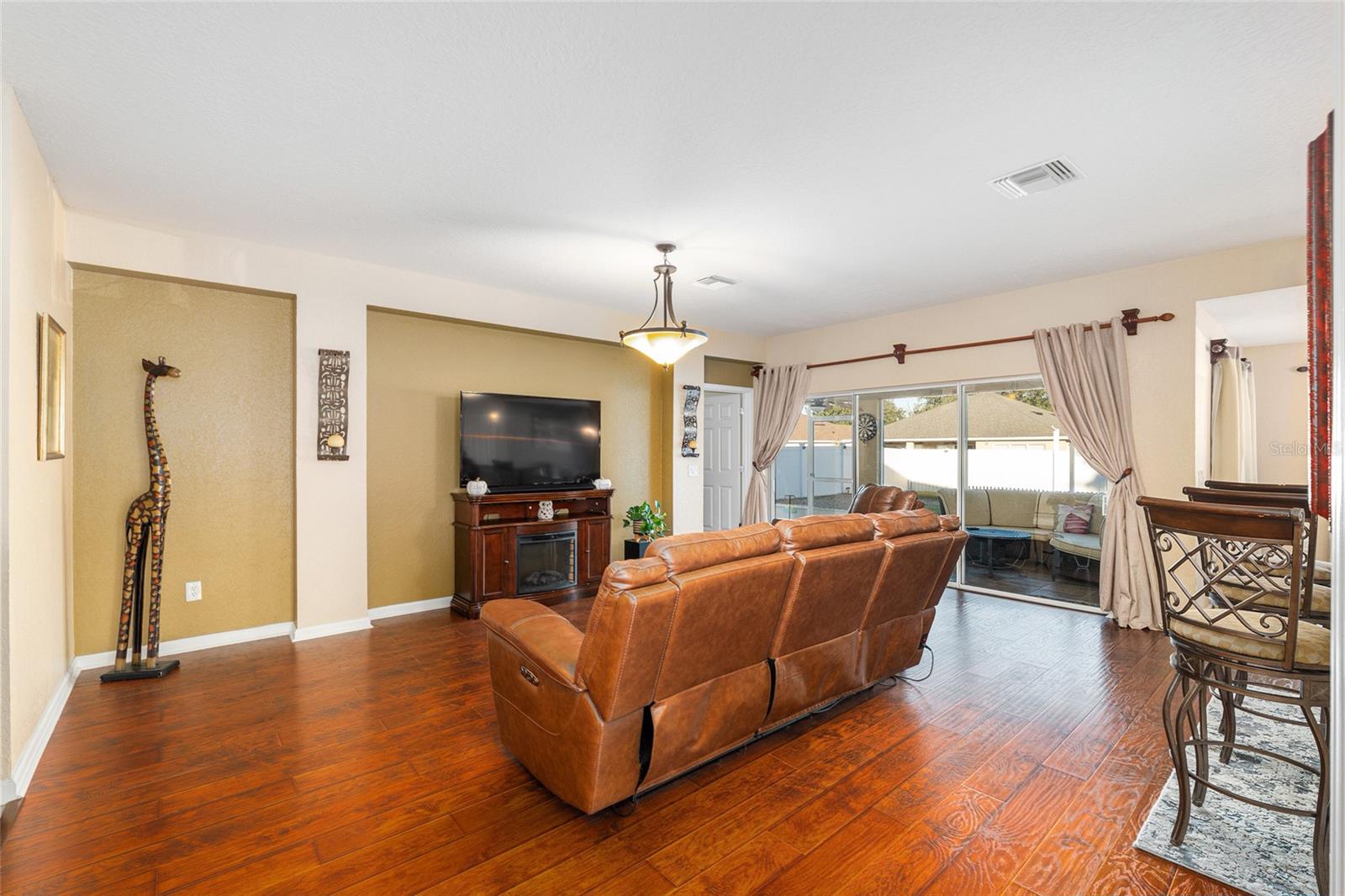 Image 13 of 73 For 4317 57th Avenue