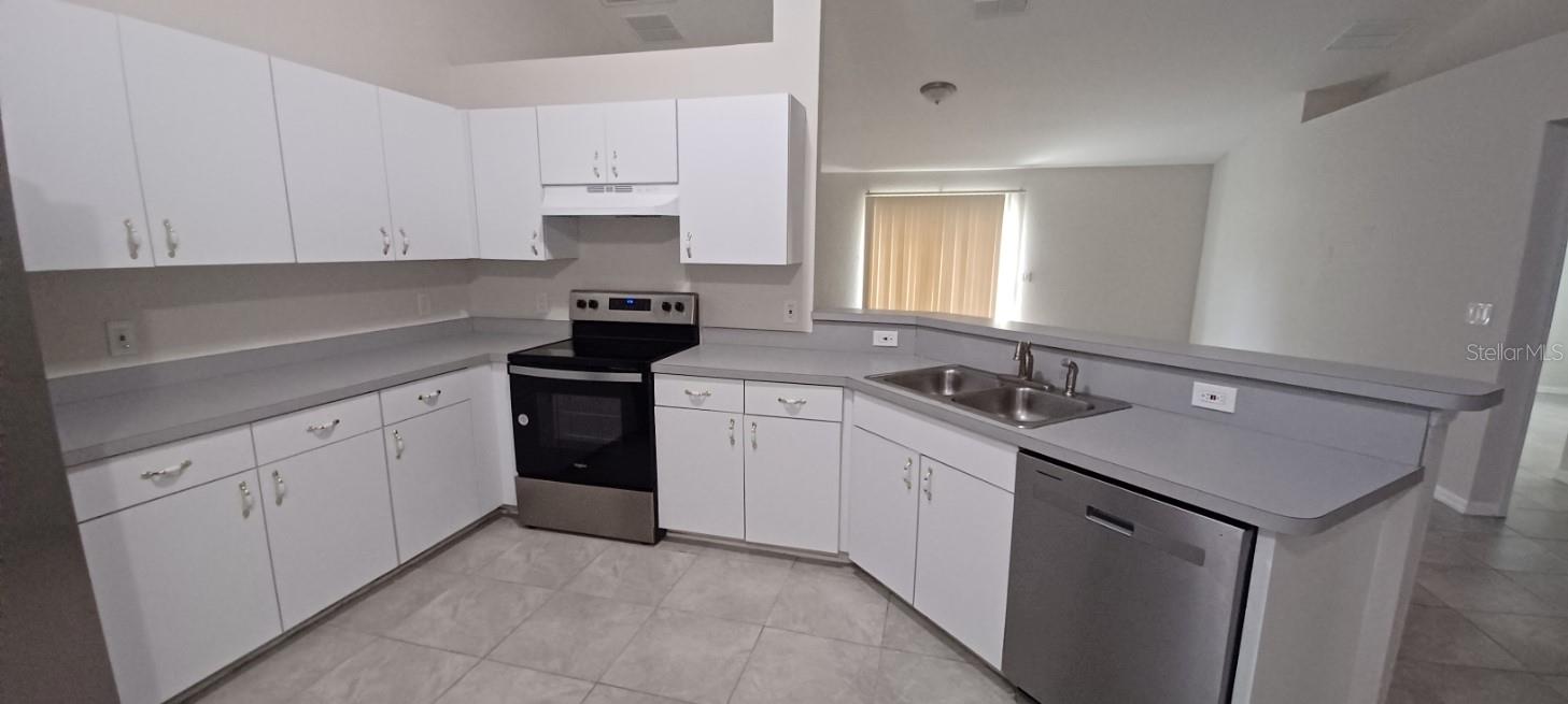 Image 4 of 30 For 8799 66th Avenue