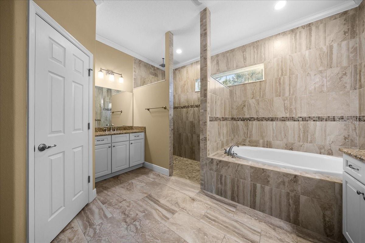 Image 26 of 64 For 2087 Annapolis Avenue