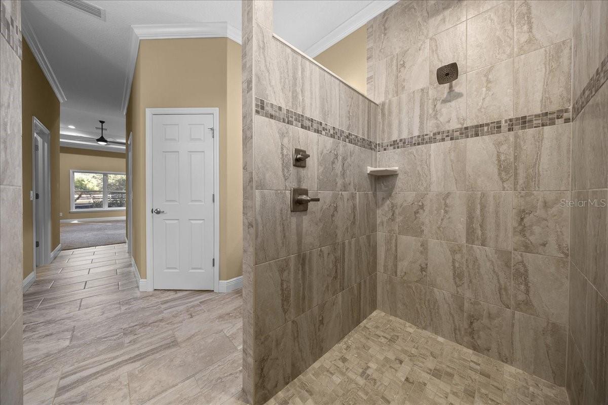 Image 29 of 64 For 2087 Annapolis Avenue