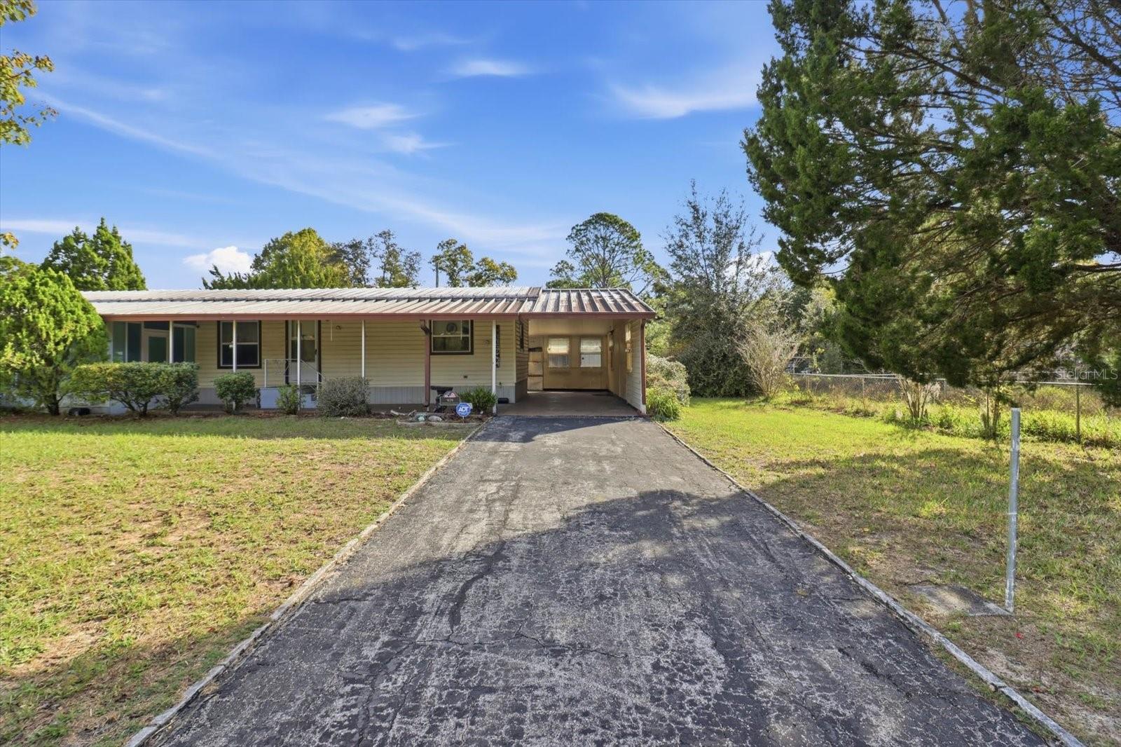 Image 3 of 41 For 939 Crystal Crest Terrace