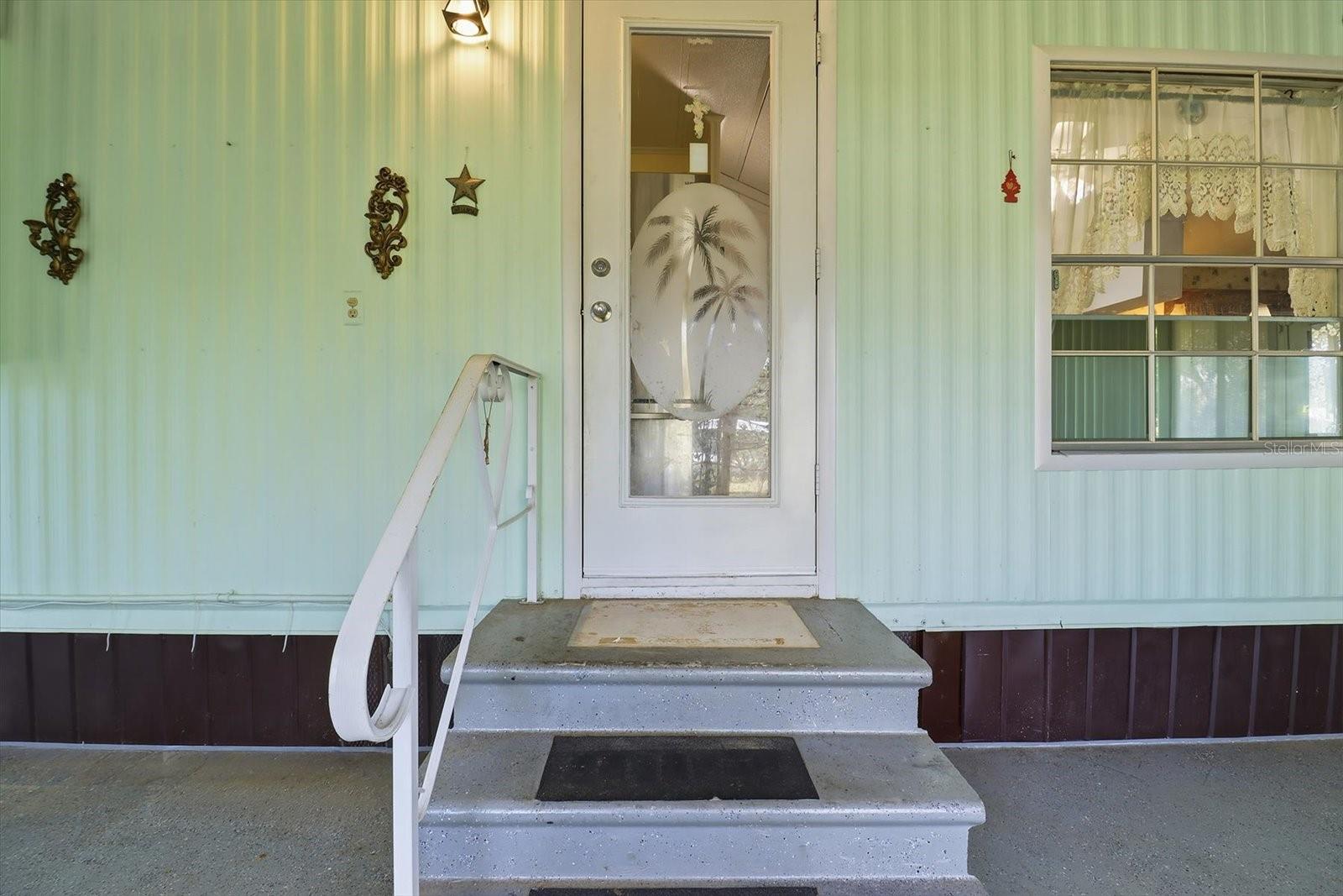 Image 9 of 41 For 939 Crystal Crest Terrace