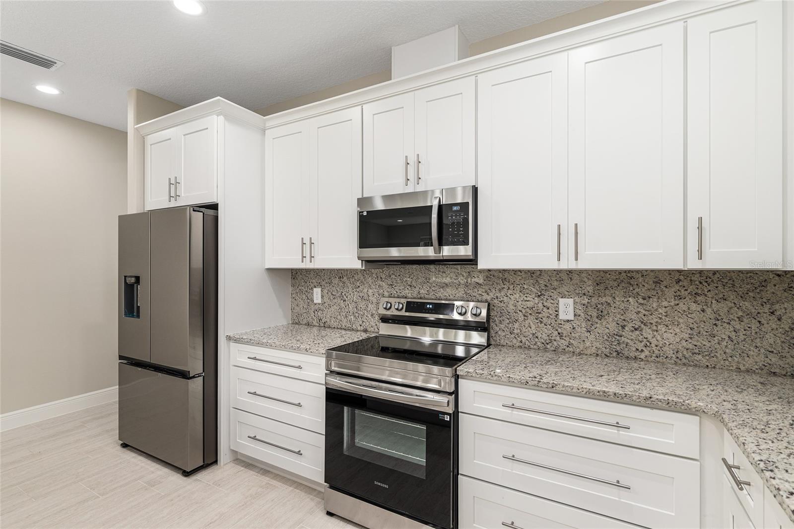 Image 15 of 55 For 13871 44th Avenue