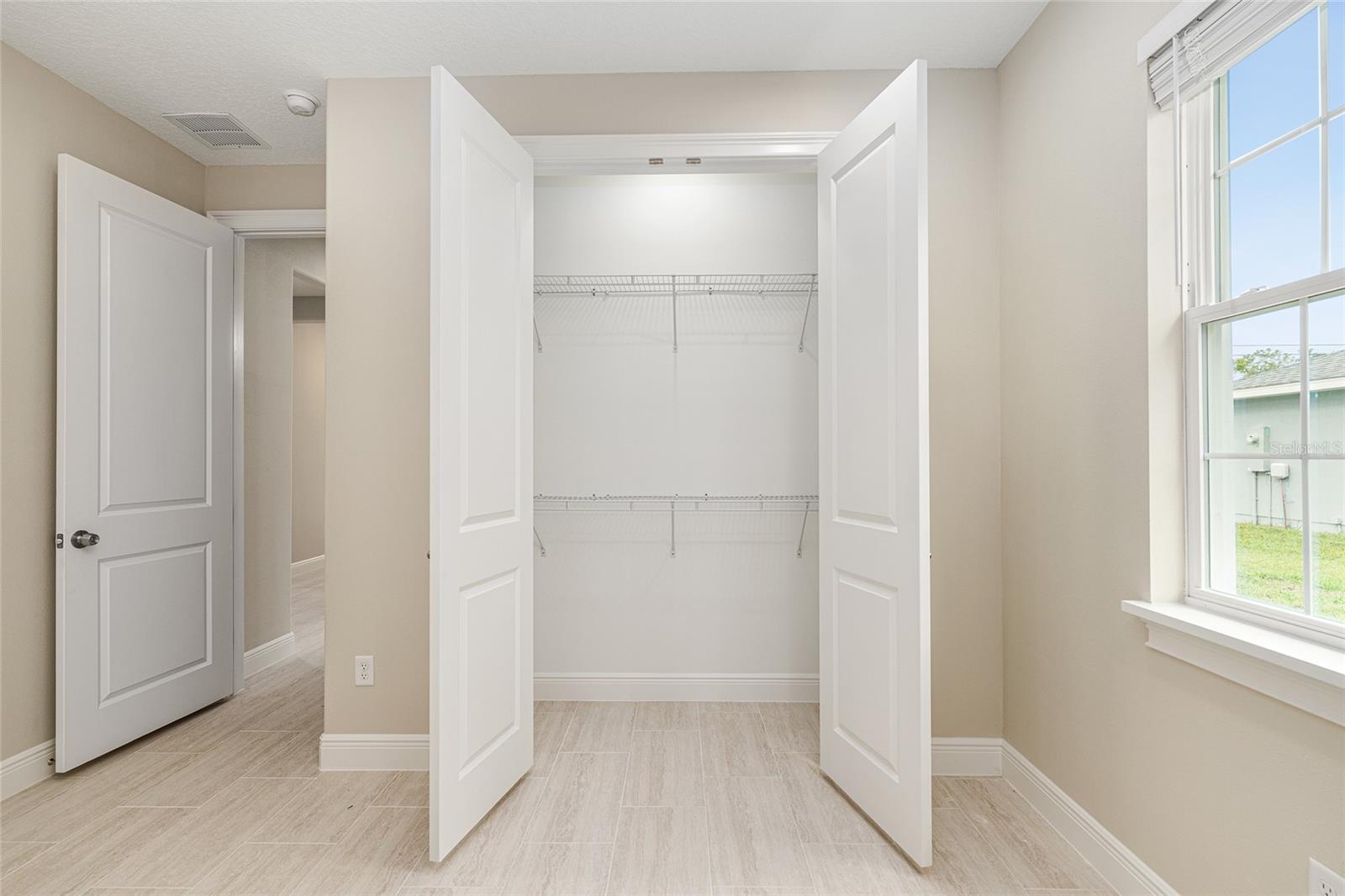 Image 32 of 55 For 13871 44th Avenue