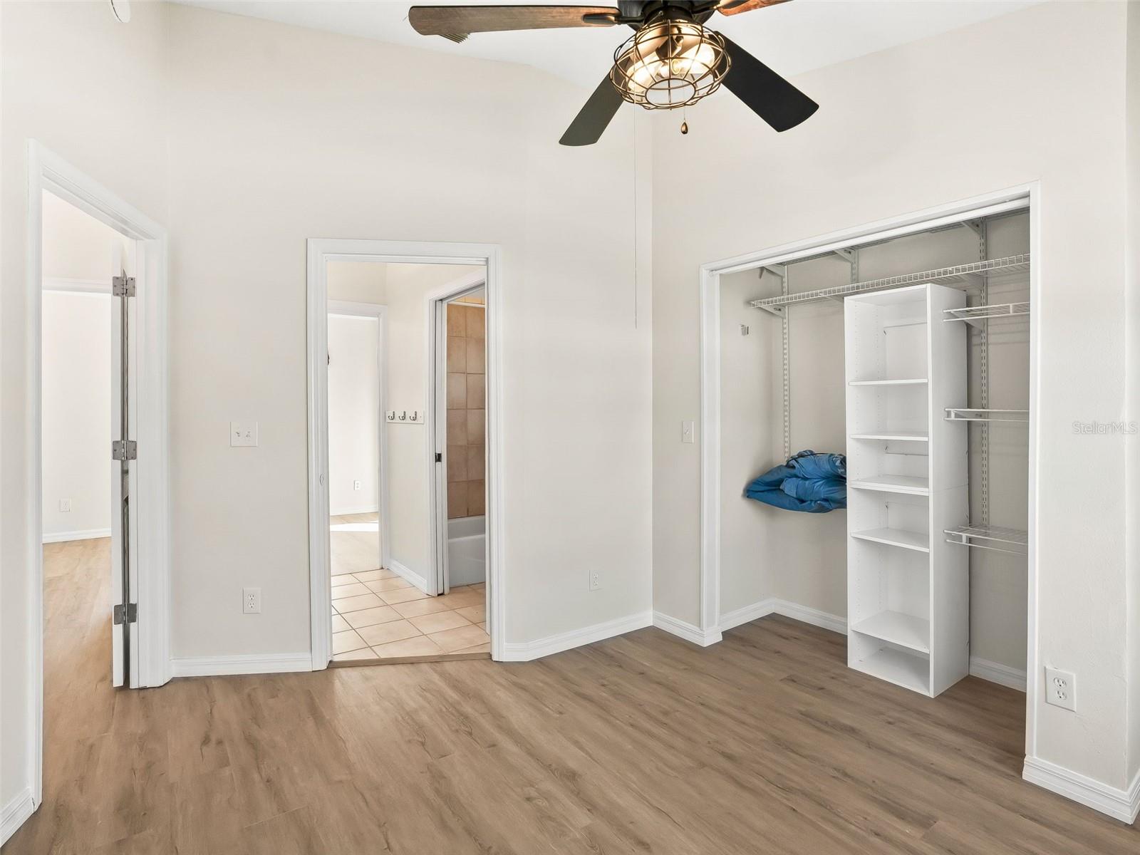 Image 23 of 32 For 10 Chinica Drive