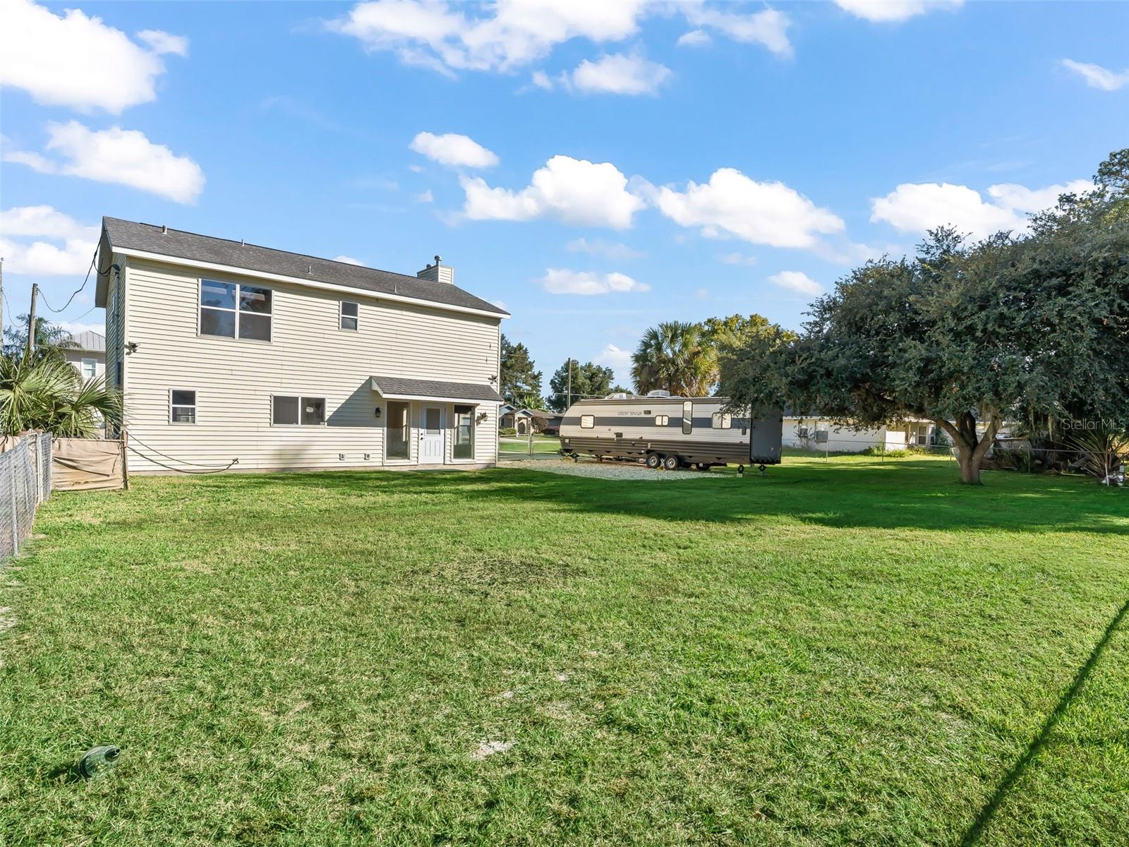 Image 27 of 32 For 10 Chinica Drive